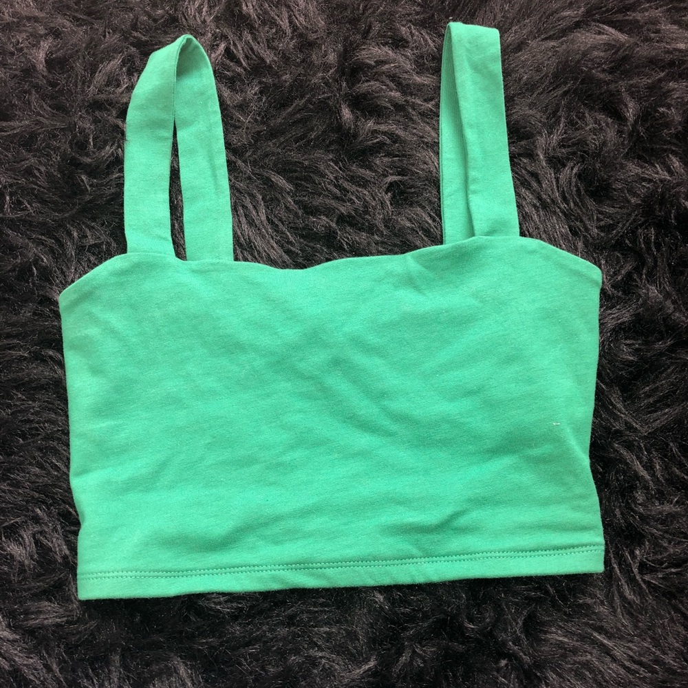 Forever 21 green crop top